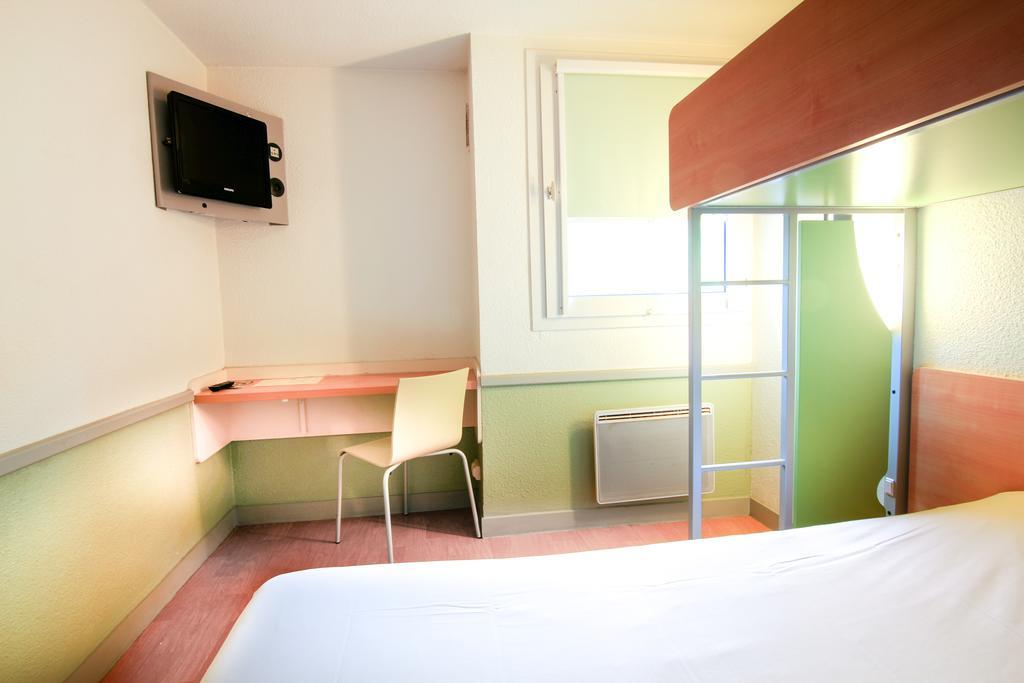 Ibis Budget Chateaudun Châteaudun Exterior foto