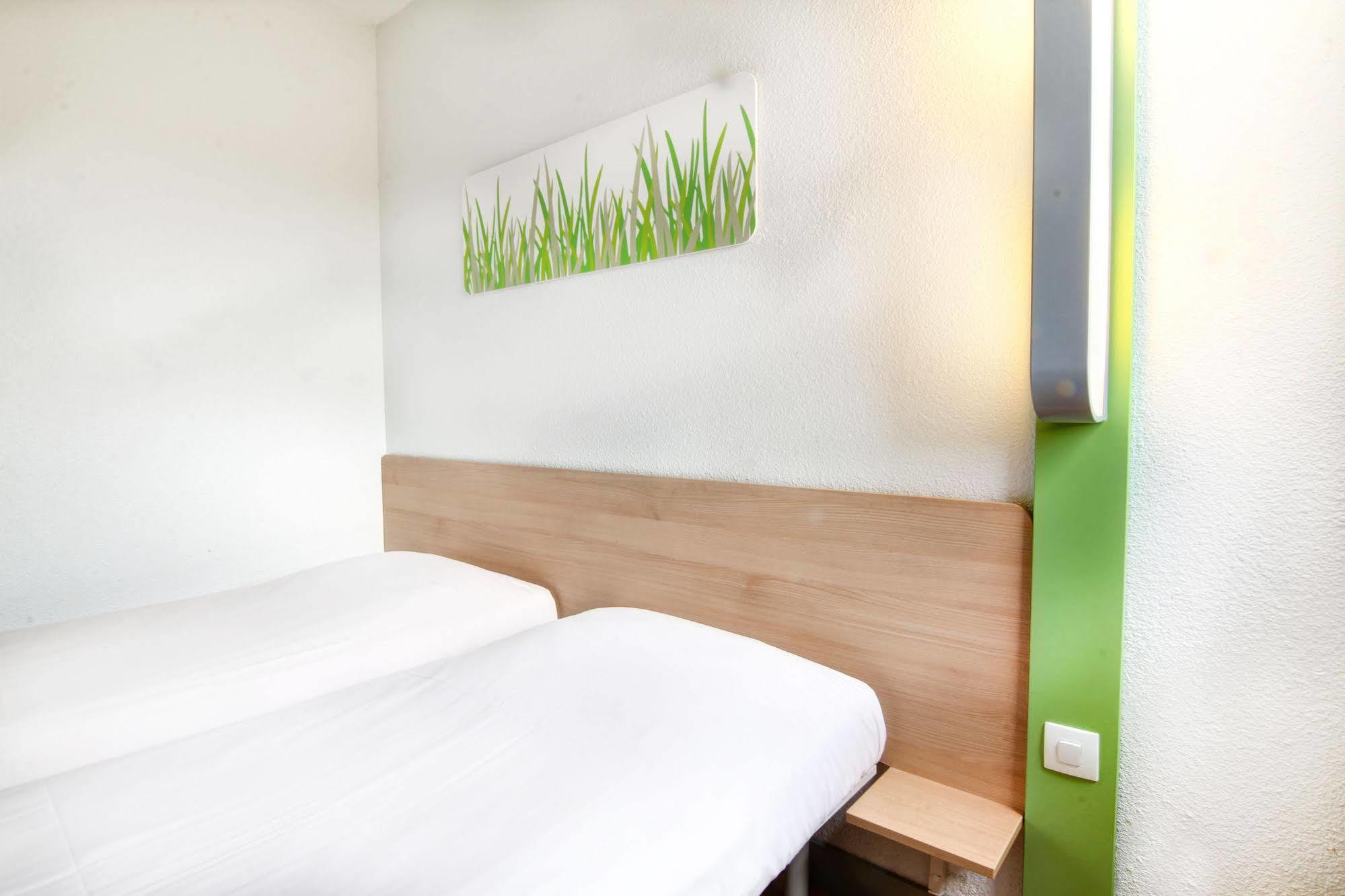 Ibis Budget Chateaudun Châteaudun Exterior foto