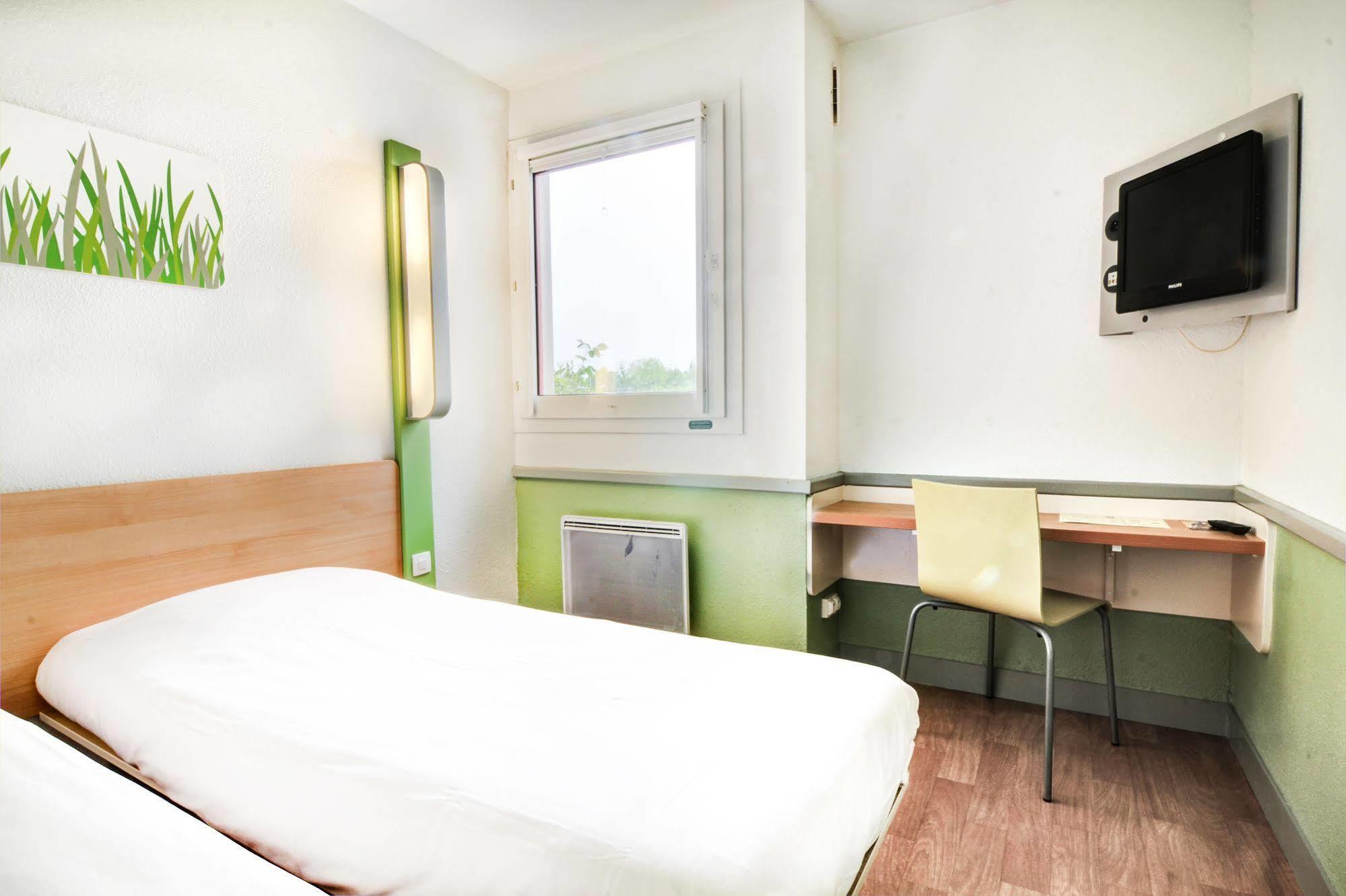 Ibis Budget Chateaudun Châteaudun Exterior foto