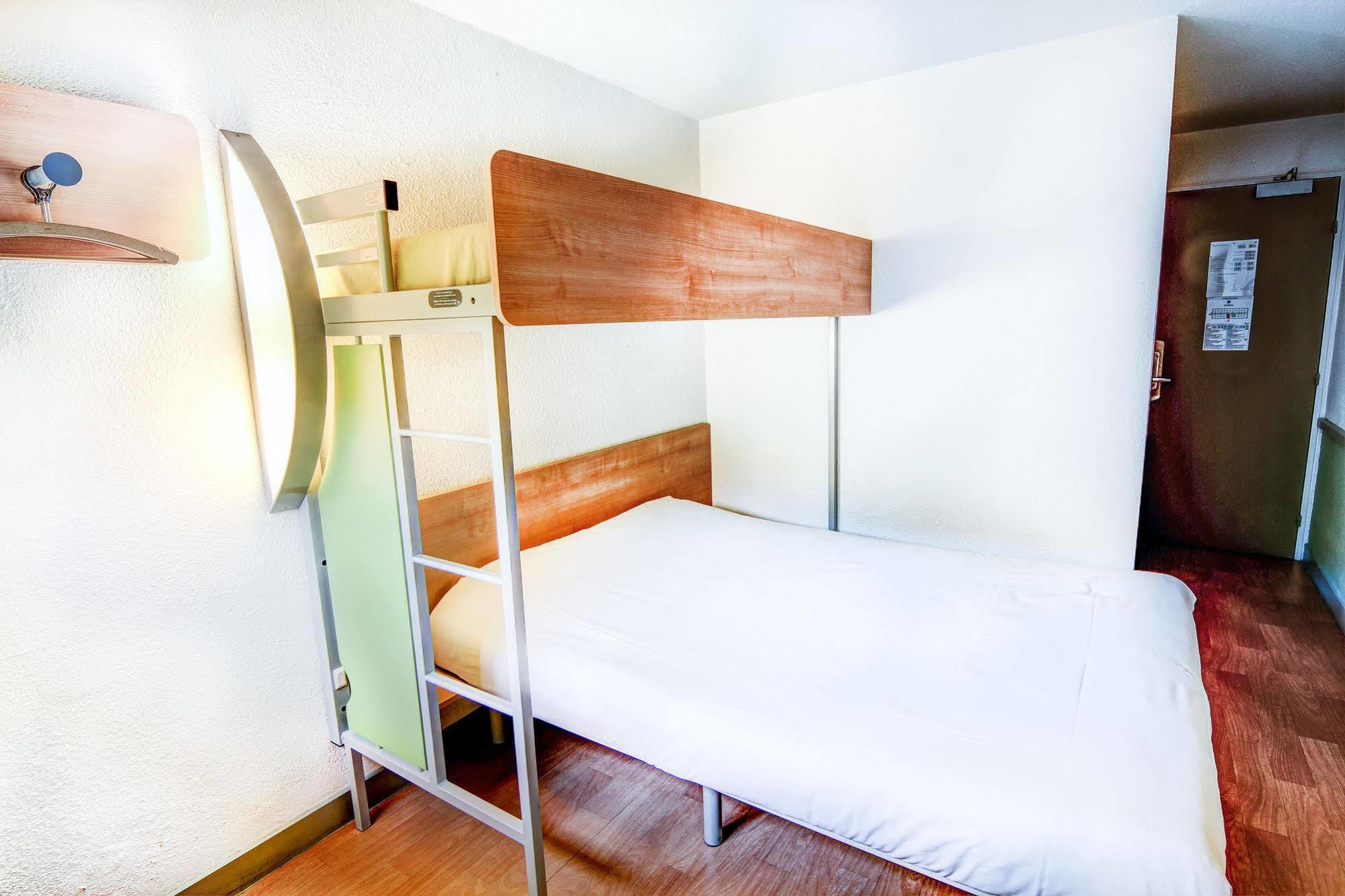 Ibis Budget Chateaudun Châteaudun Exterior foto