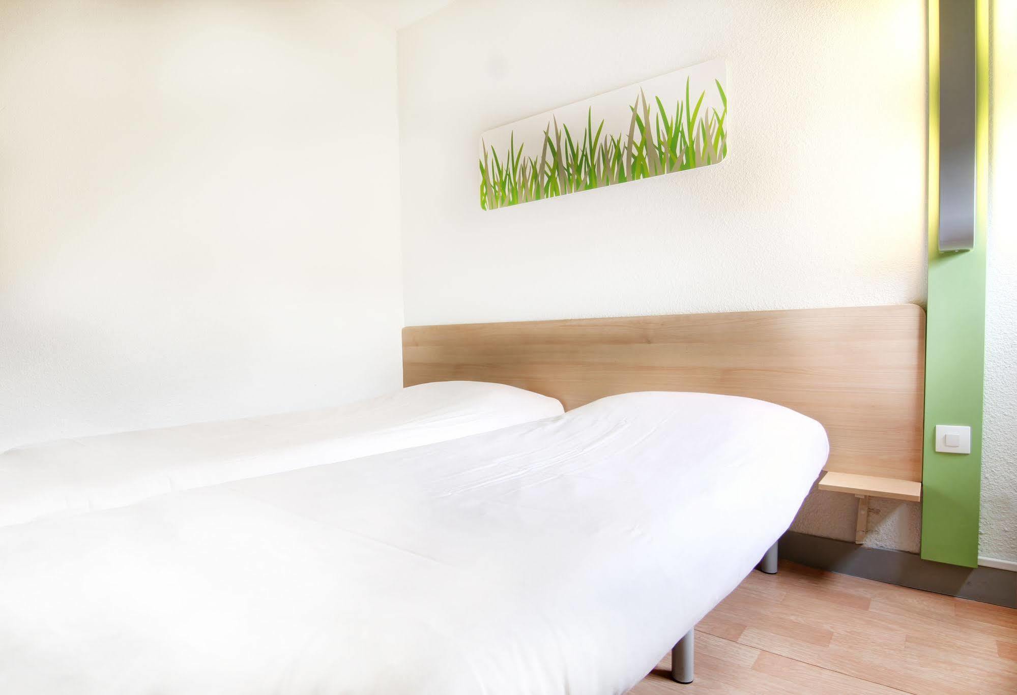 Ibis Budget Chateaudun Châteaudun Exterior foto