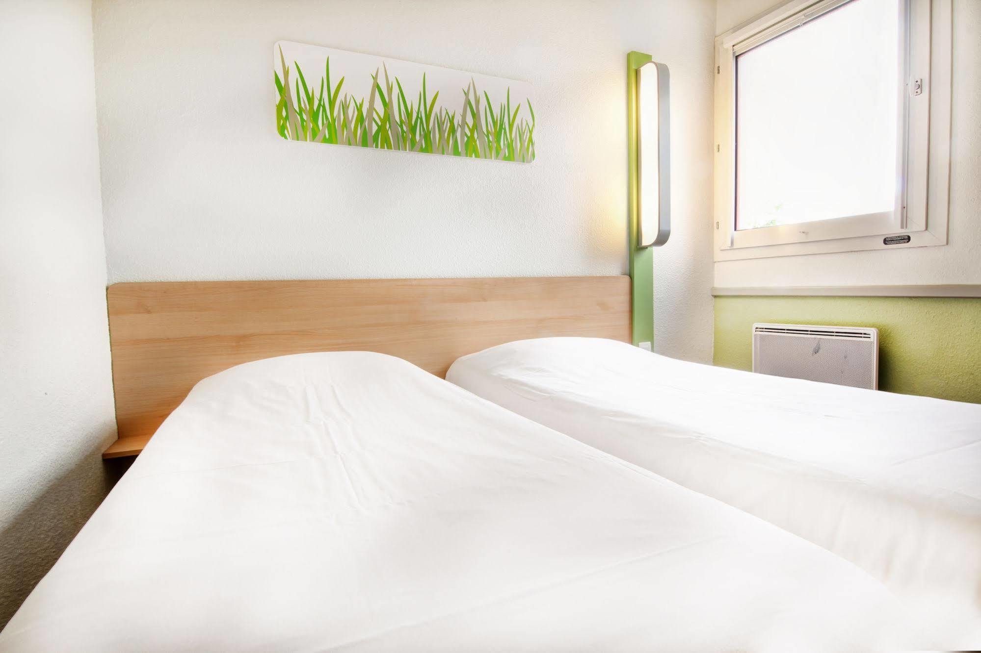 Ibis Budget Chateaudun Châteaudun Exterior foto