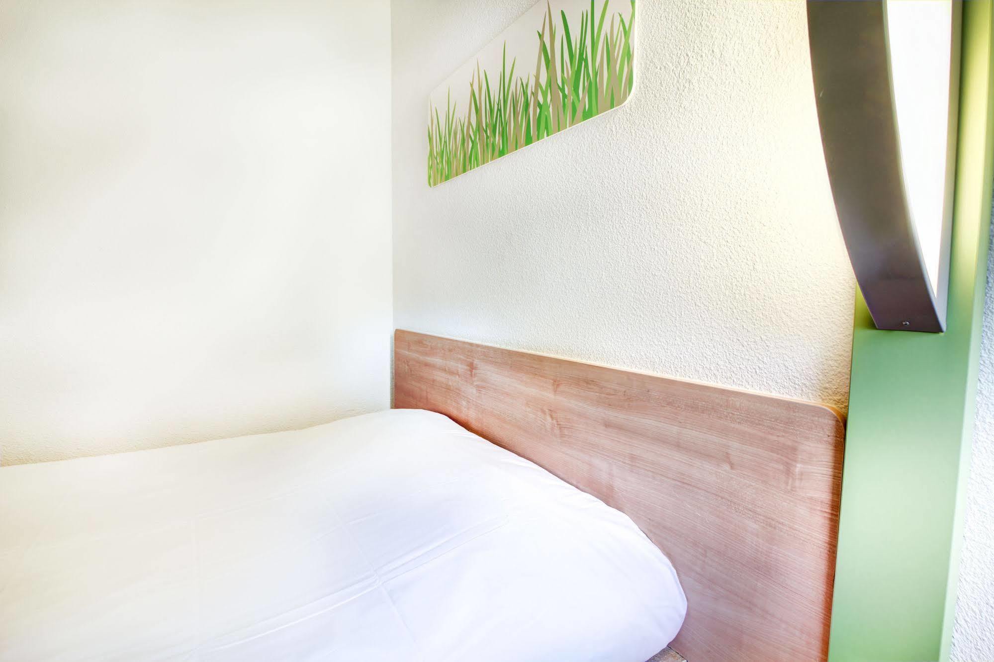 Ibis Budget Chateaudun Châteaudun Exterior foto